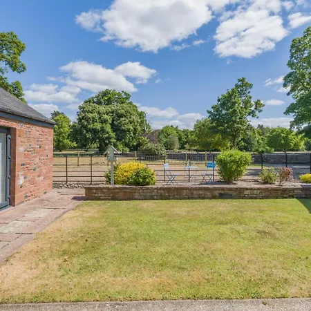 Daire 1 Bed In Oc-s32206 *