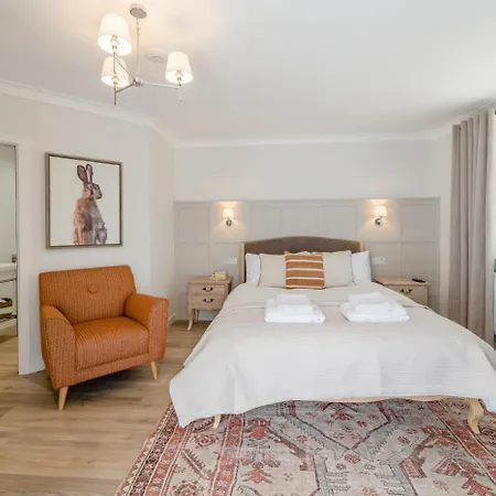 1 Bed In Oc-s32206